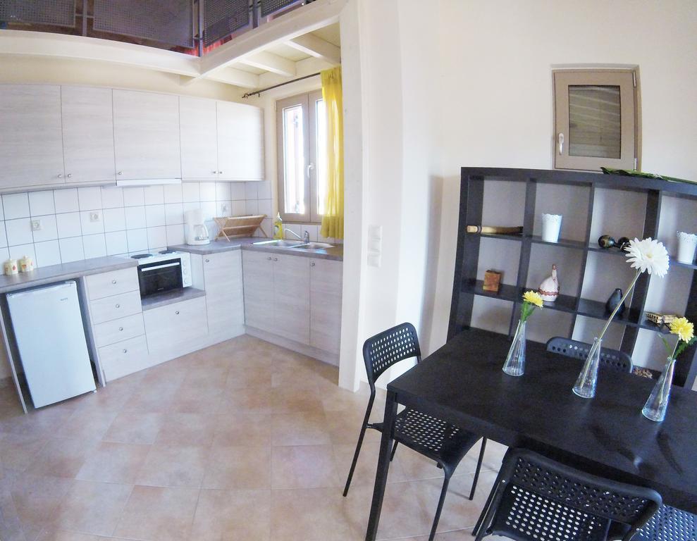 Arapakis Apartment Aegina Buitenkant foto